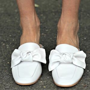 BP white leather bow slides